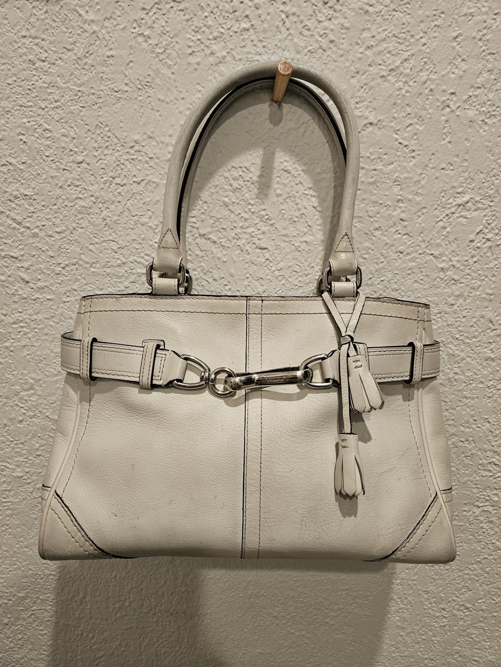 Coach Hamptons Pebbled Leather Satchel White